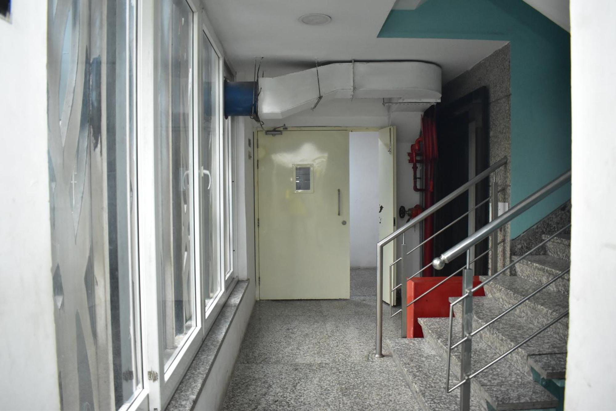 Hotel Golden Saffron By Qotel-Punjabi Bagh Nova Deli Exterior foto